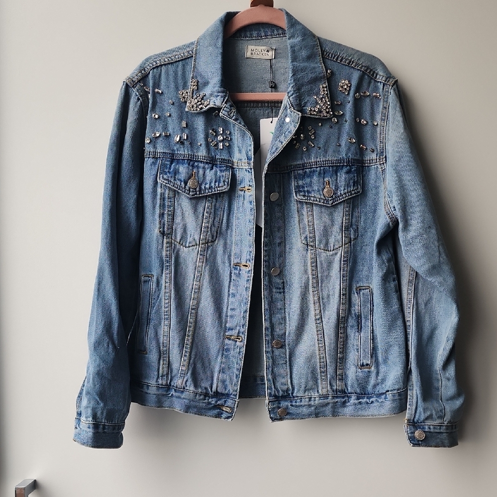 BNWT Molly Bracken Beaded Embellished Oversized Faded Denim Jacket
